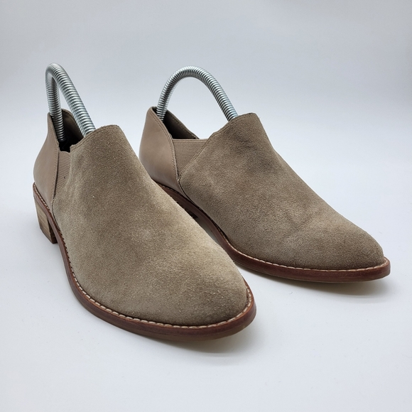 Aldo Shoes - Aldo tan suede + leather slip on elasticized gores low heel western shoe Sz 7